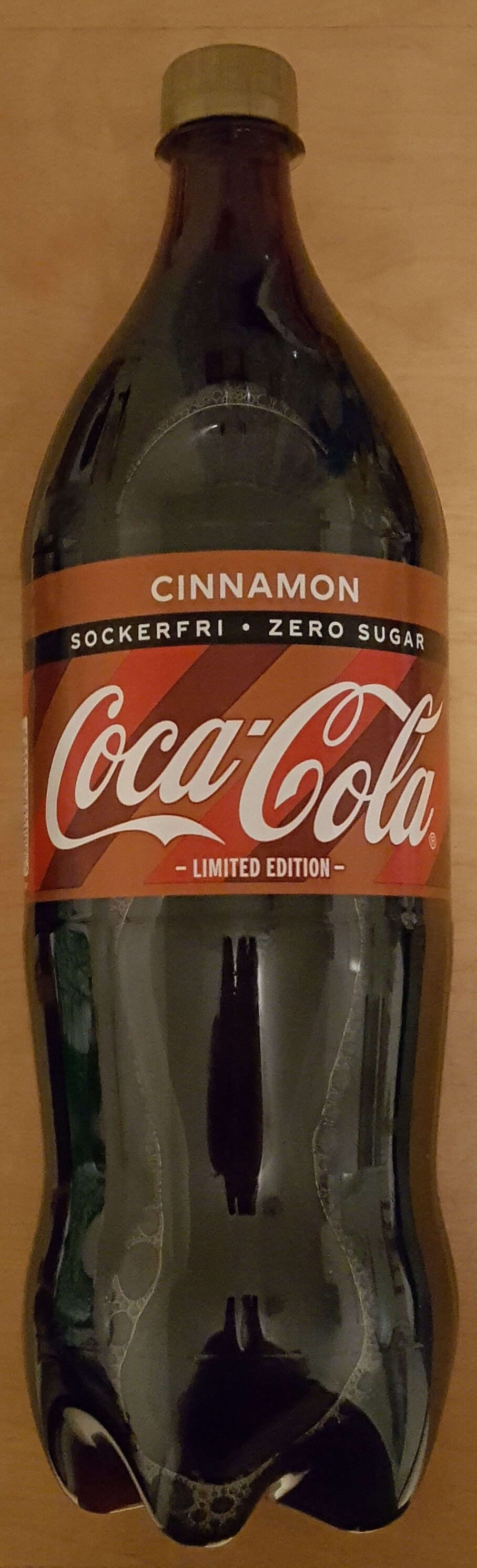 Coca-Cola Zero Sugar Cinnamon Limited Edition - Produkt - sv